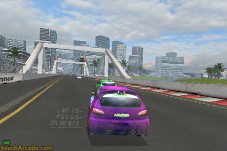 real-racing-jeu-iphone-2.jpg