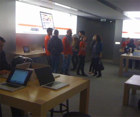 apple-store-louvre-VIP-2.JPG