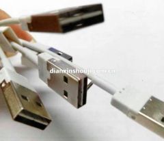 lightning-usb-reversible-4.jpg