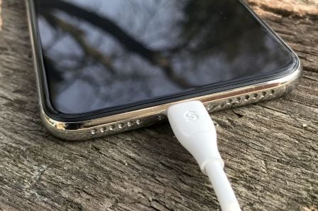 avis-test-cable-lightning-syncwire-unbreakcable-iphone-ipad-4.jpg, 2011 avis-test-cable-lightning-syncwire-unbreakcable-iphone-ipad-4.jpg