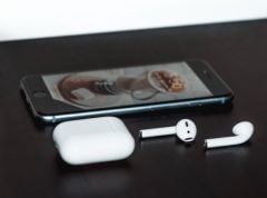 rapport-barclays-analyse-marche-airpods-homepod-iphone-2018.jpg