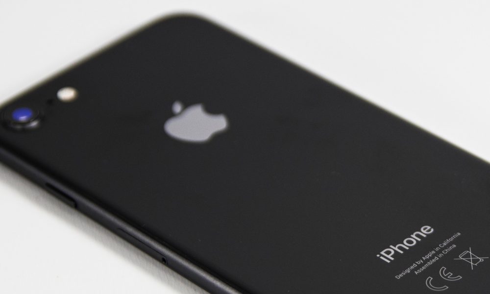 Un Iphone Compact Moins Cher Pour Selon De Nouvelles Rumeurs D Asie