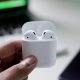 AirPods et boitier