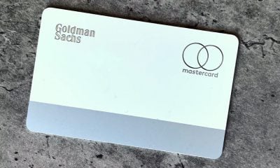 Apple carte physique en titane