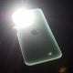 boitier iPhone 11 qui luit dans le noir