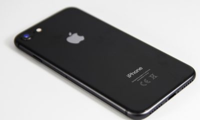 iPhone gris sidéral