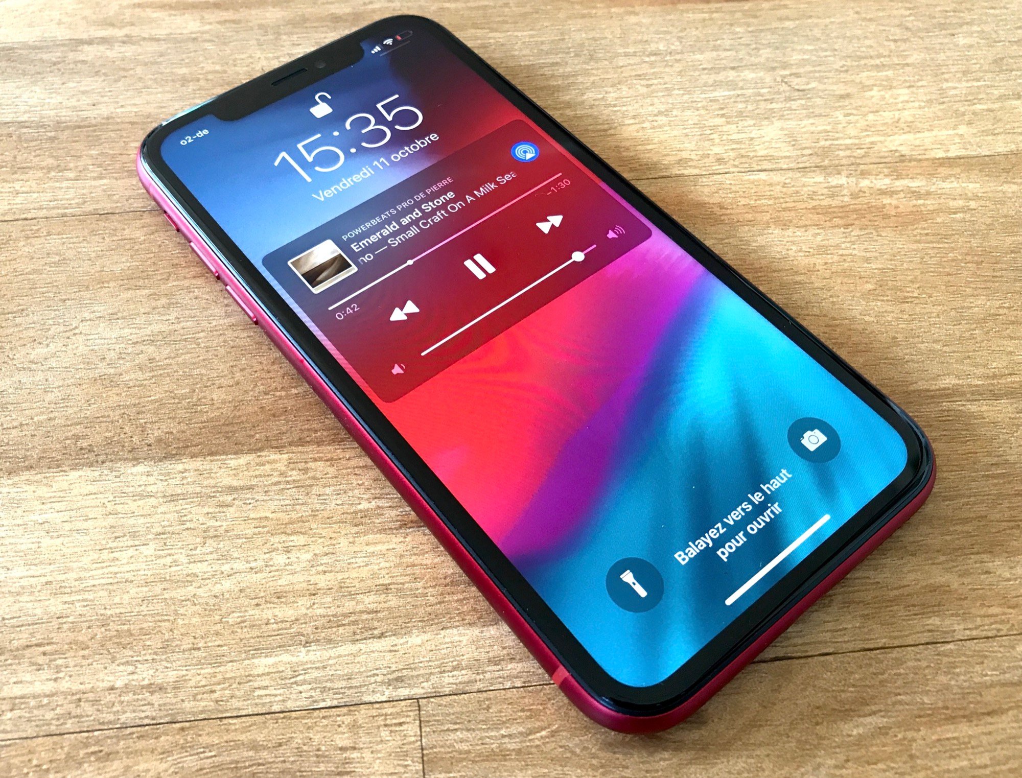 Layar iPhone XR