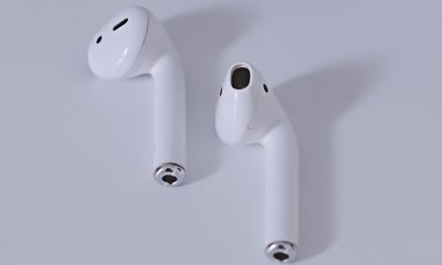 Apple AirPods