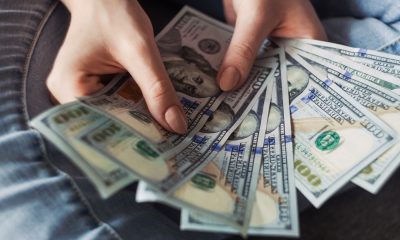 Salaires dirigeants Apple