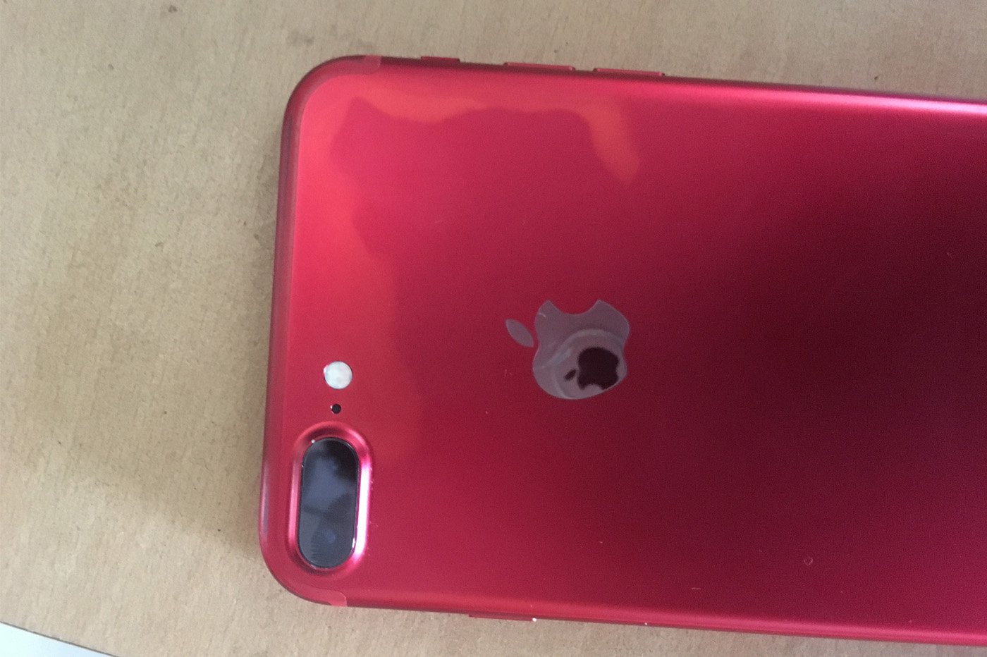 iPhone rouge