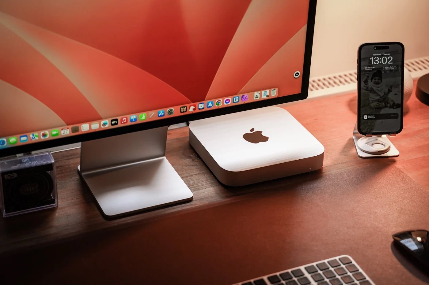 Mac mini M2