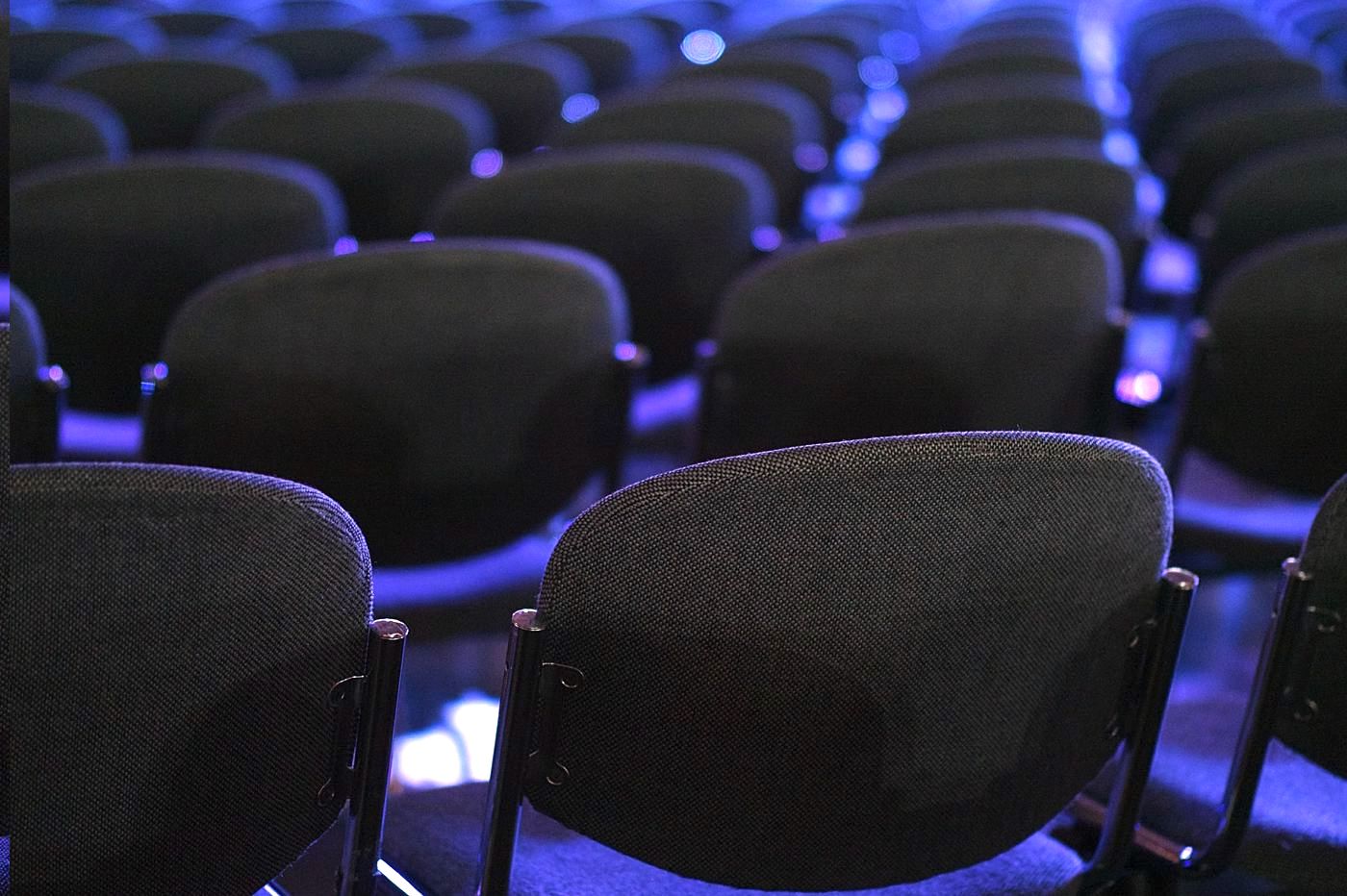 Chaises pour salle conférence