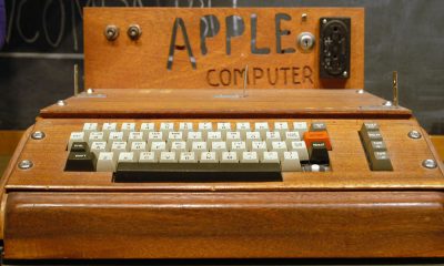 Apple-1