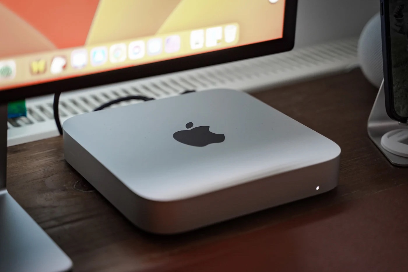 Mac Mini M2 : clavier, souris, écran quel équipement nous