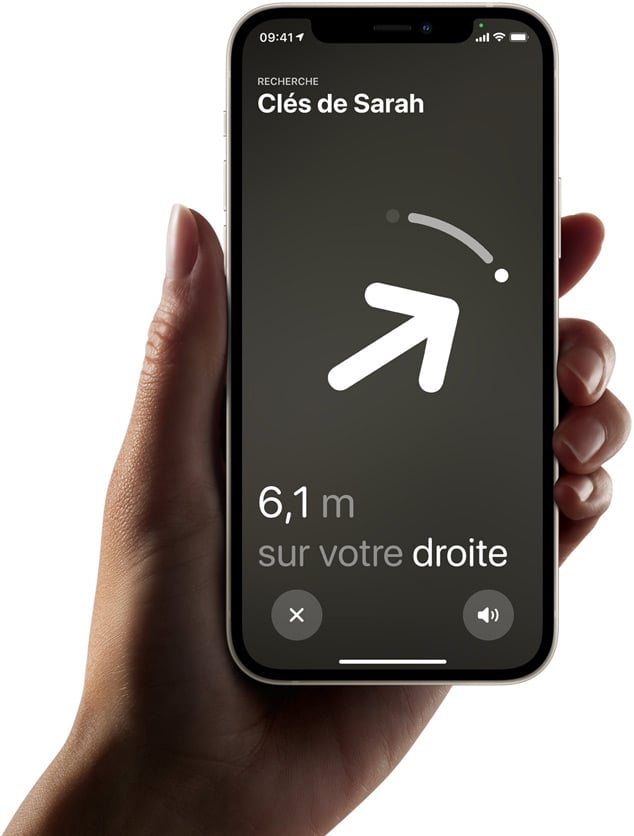 Apple UWB AirTag