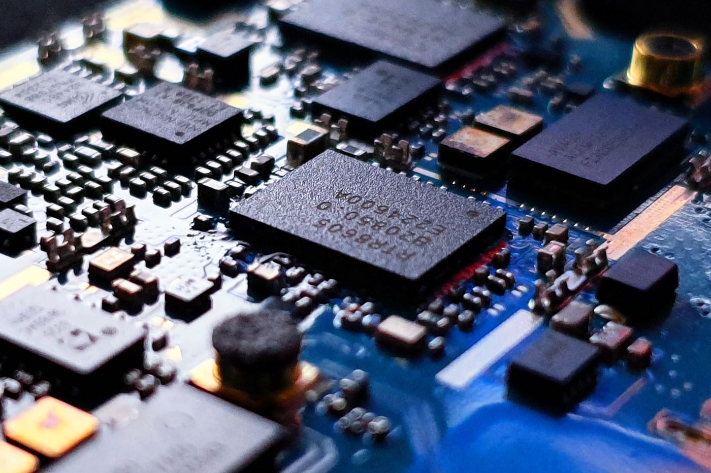 Composants électroniques