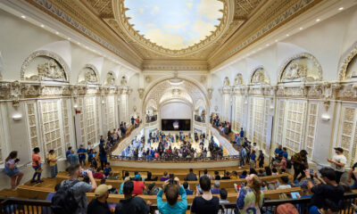Apple Store Tower Theatre