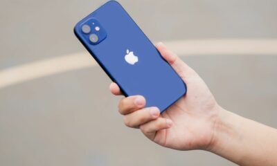 iPhone 12 bleu