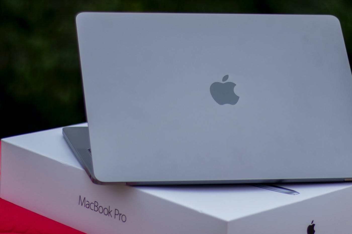 MacBook Pro et boîte