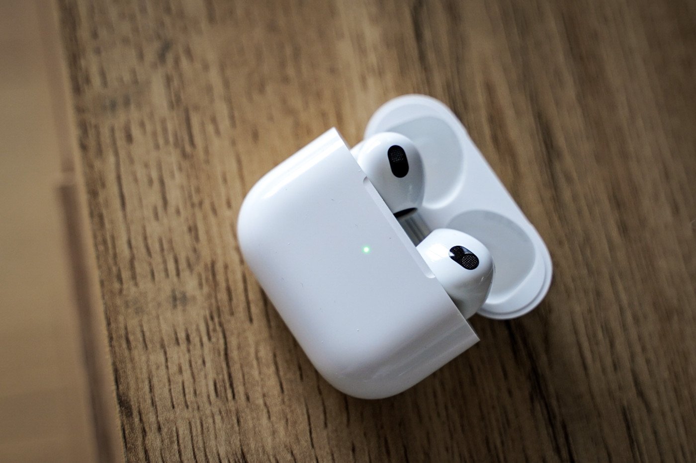guide which AirPods to choose comparative differences