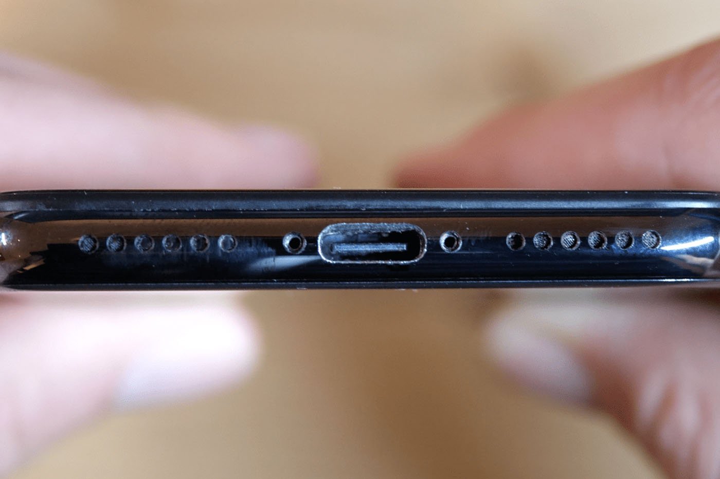 Le port USB-C des iPhone 15 serait bien universel, mais