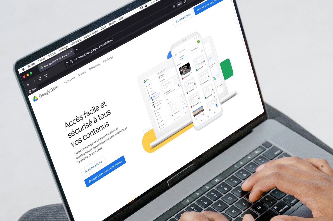 Écran de MacBook affichant le site Google Drive dans Firefox