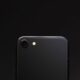 Apple iPhone SE noir vu de dos