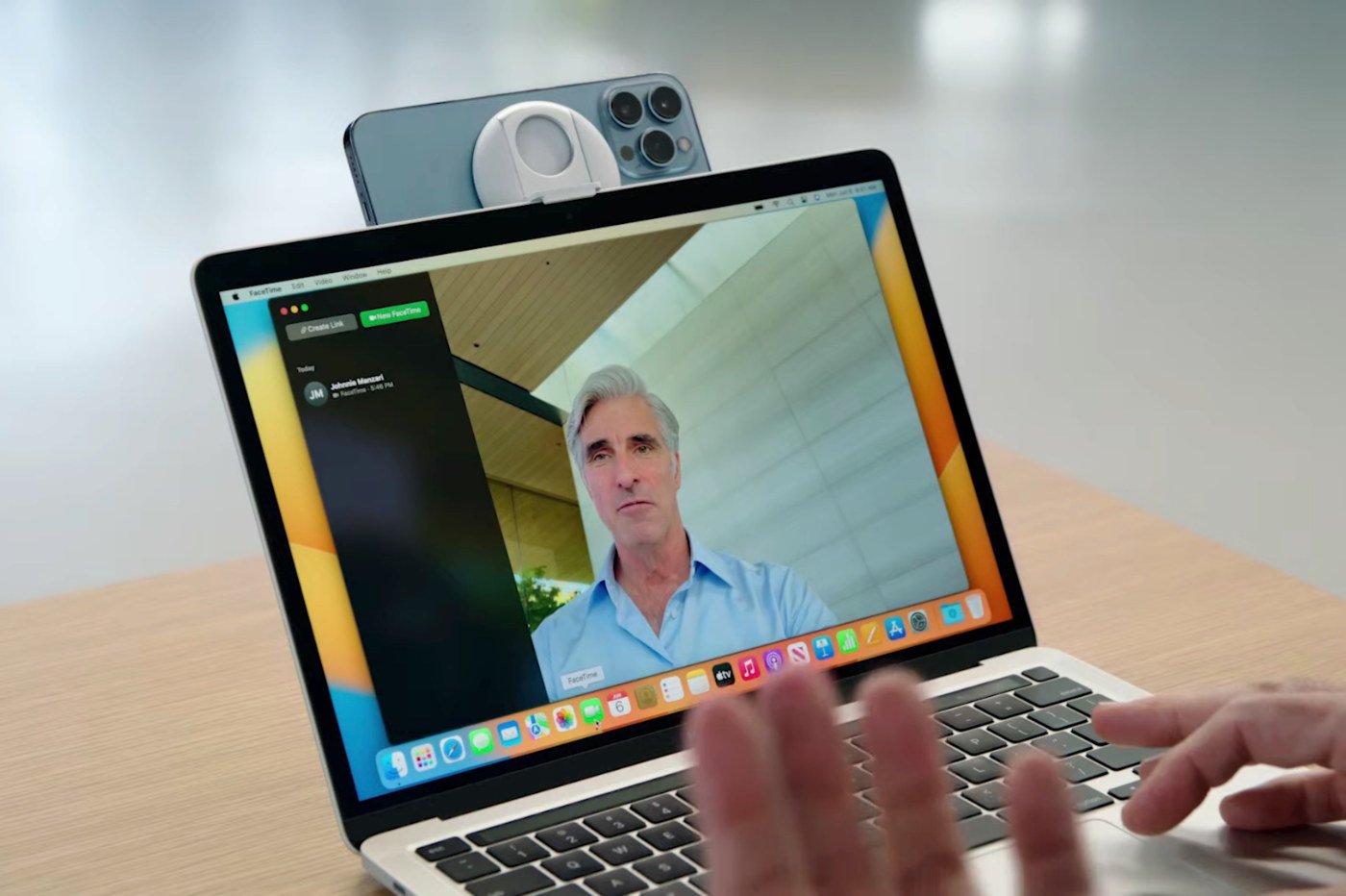 Apple Facetime iPhone webcam