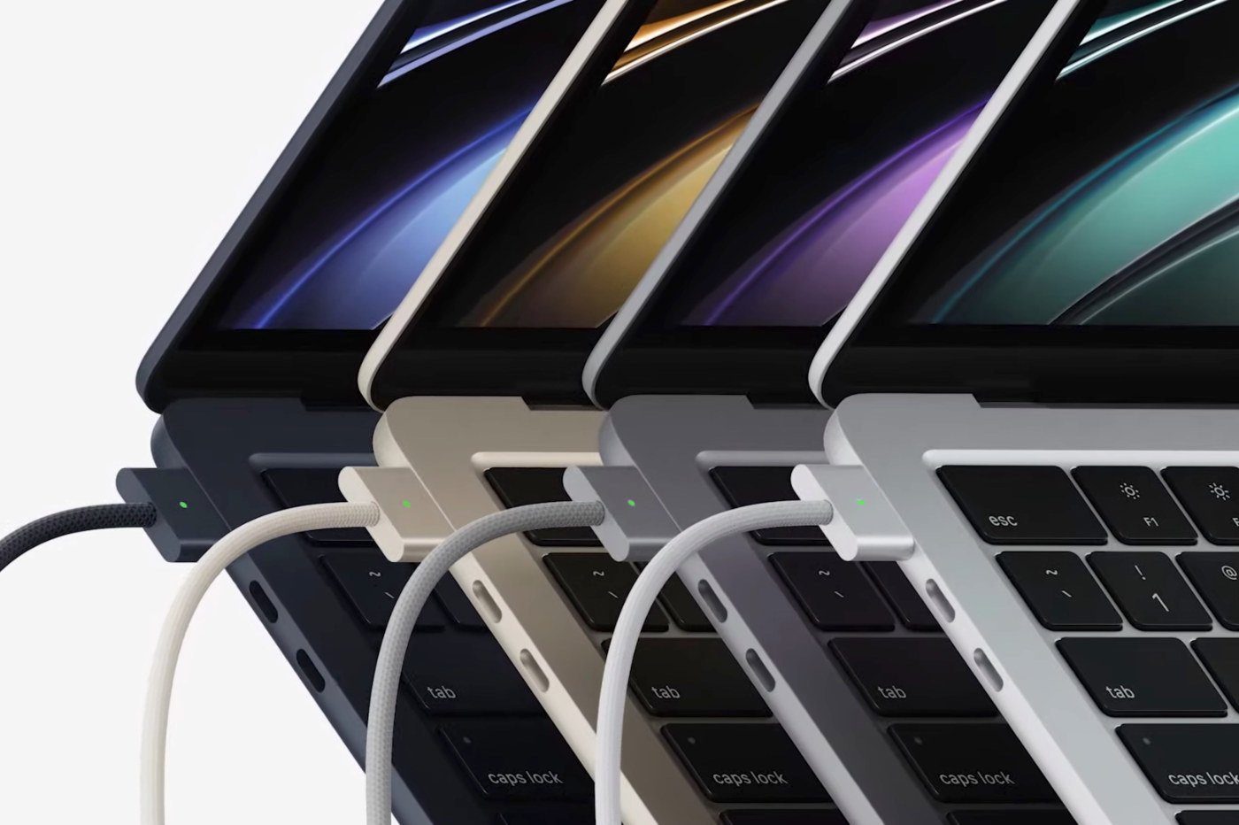 Apple Macbook Air 2022 charging