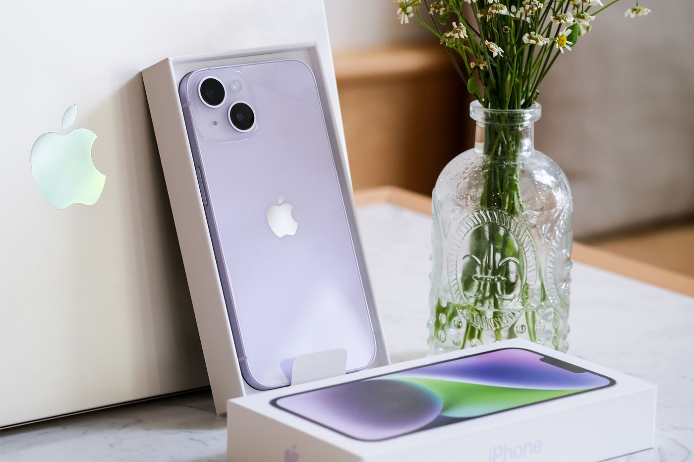 iPhone 14