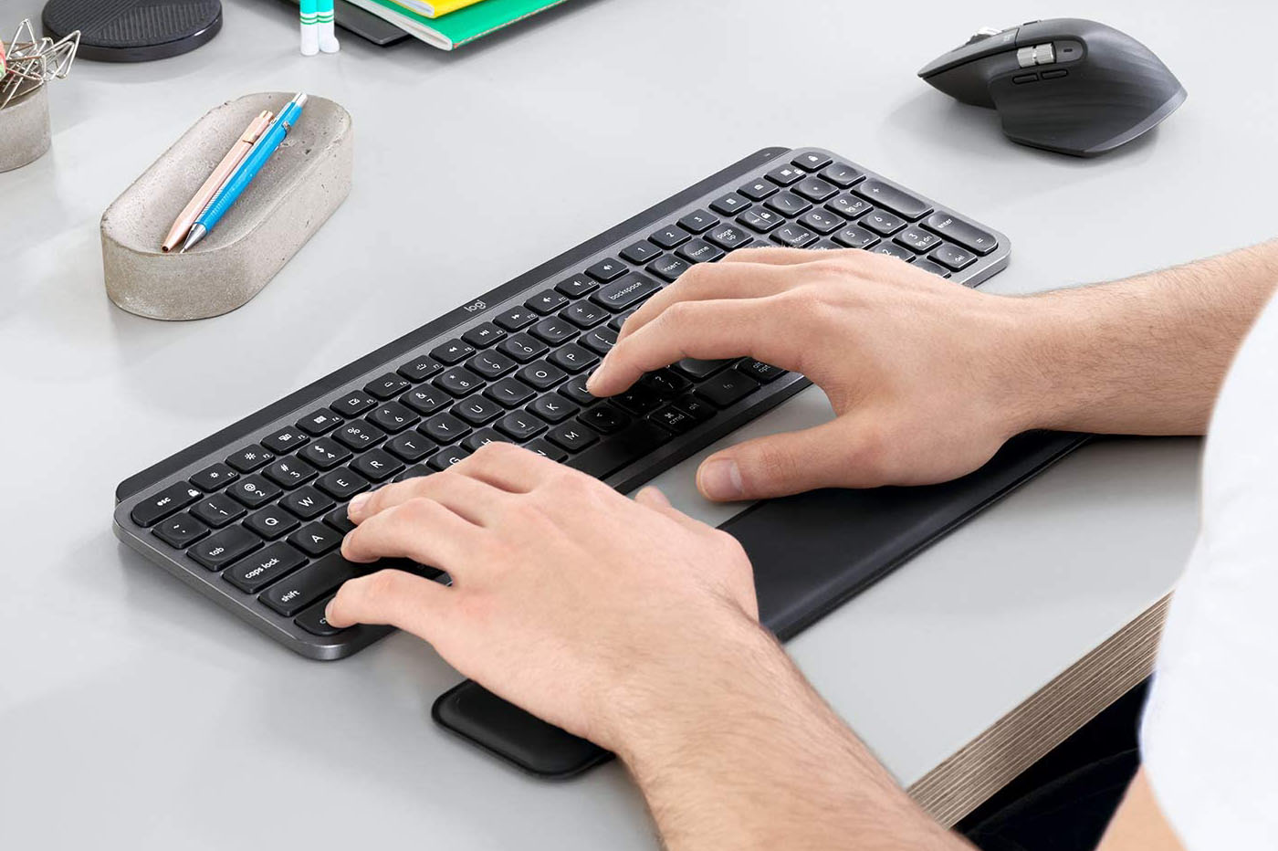 Logitech