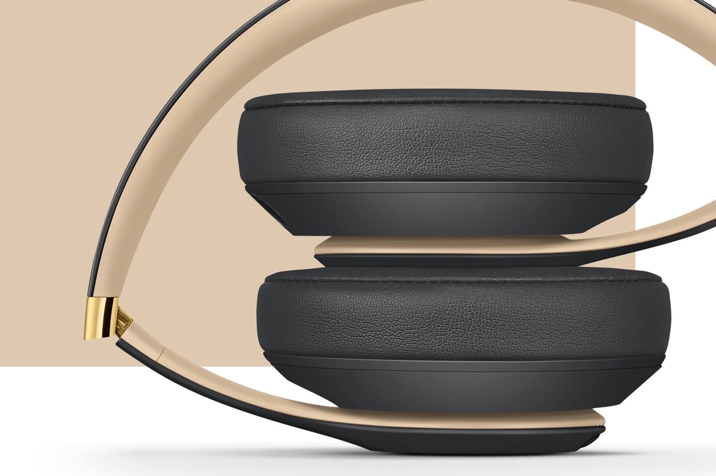 AirPods Studio : le nom du casque audio d'Apple se dévoile, il coûterait  349 $