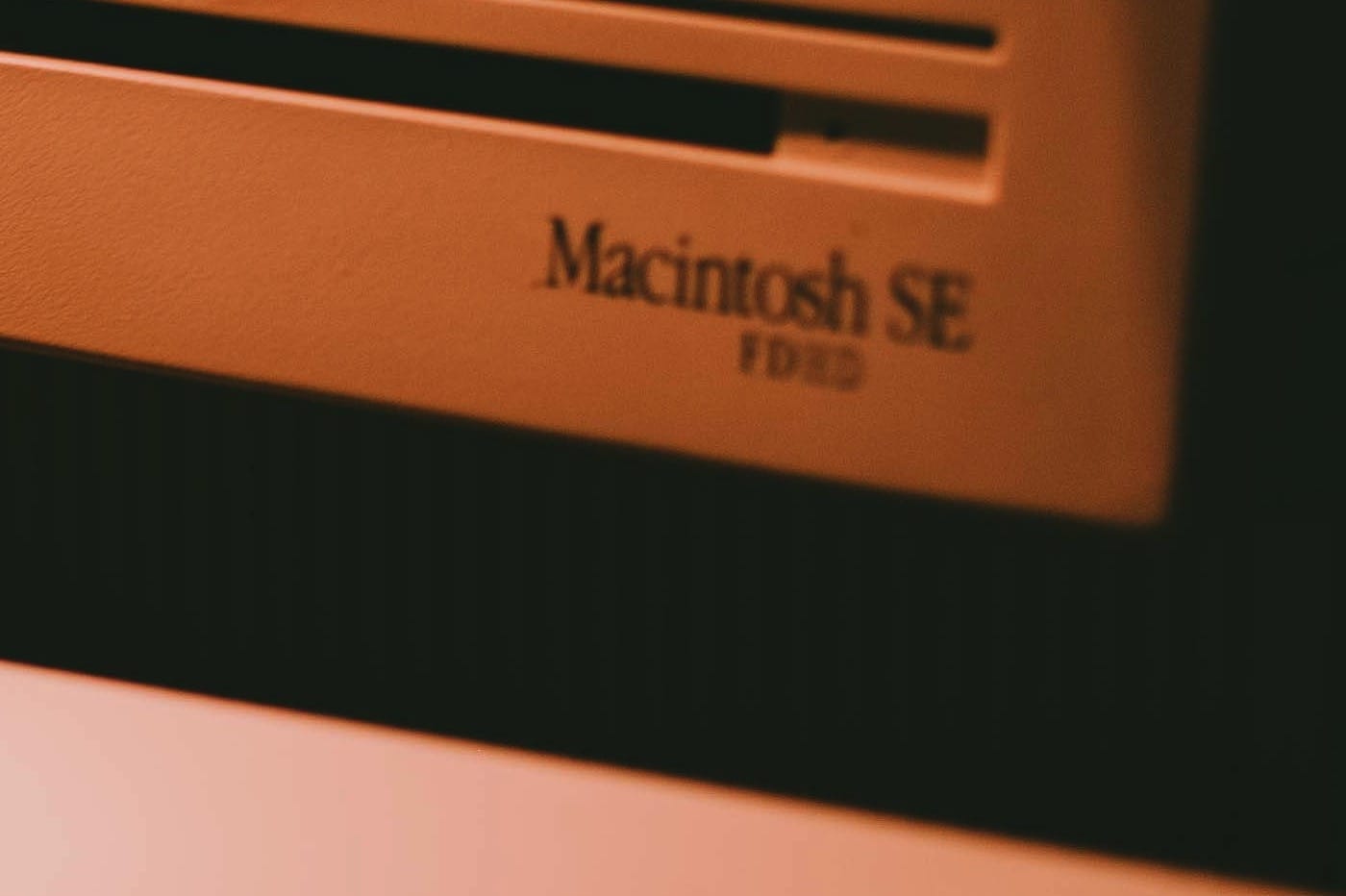 © Unsplash / Jack Guo Macintosh SE