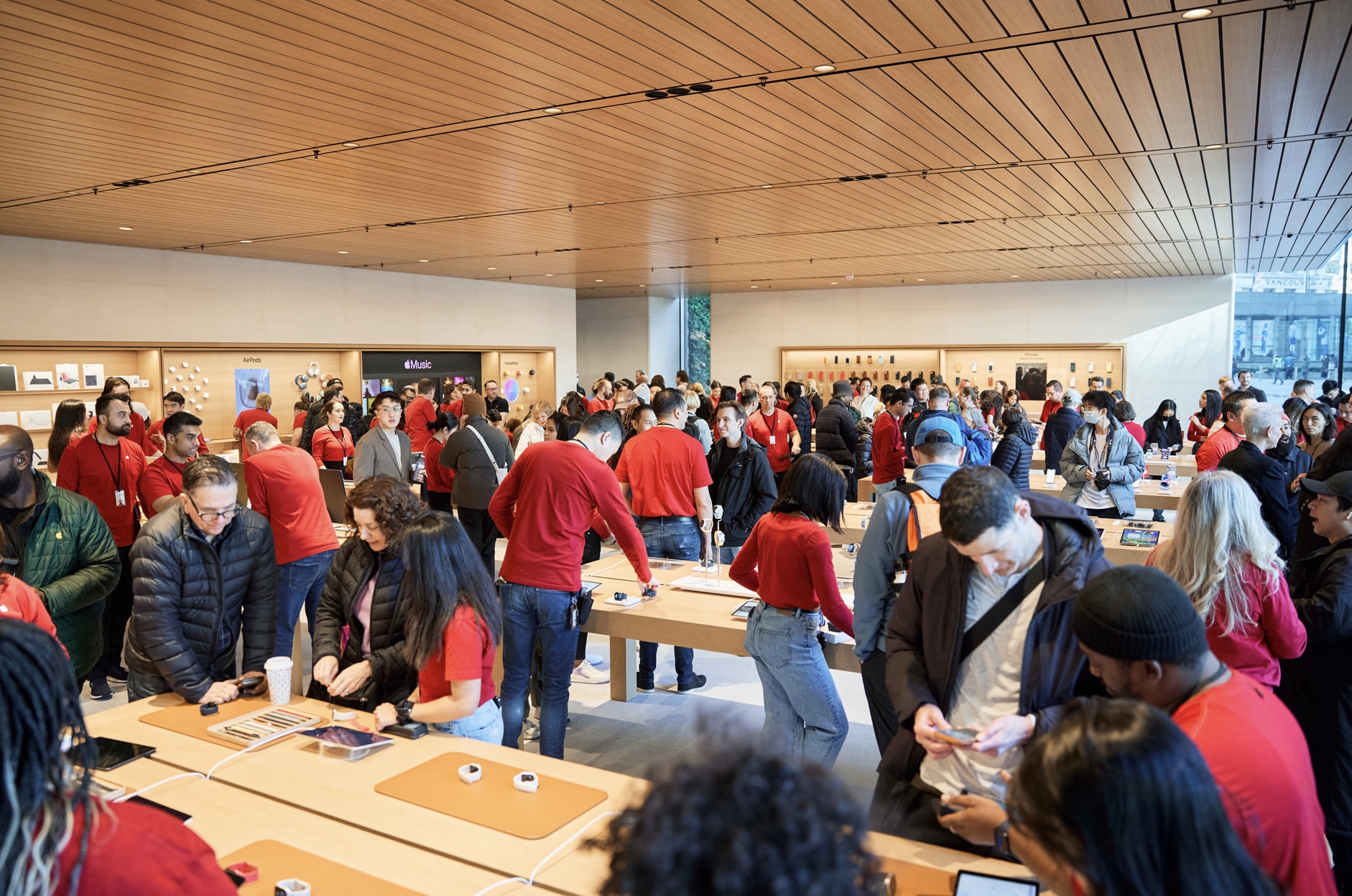 Apple Store Vancouver