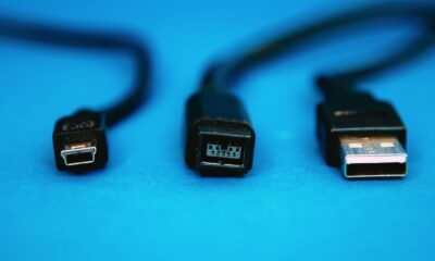 Prises USB et FireWire