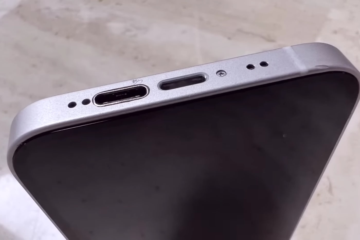 iphone USB C Lightning-min