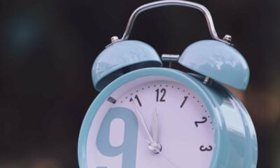 Heure réveil temps montre horloge