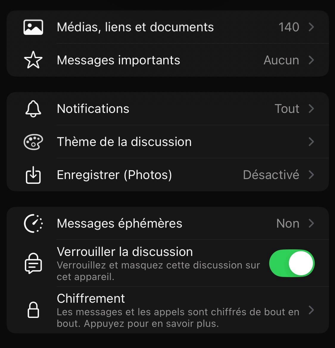 WhatsApp cacher discussion iPhone