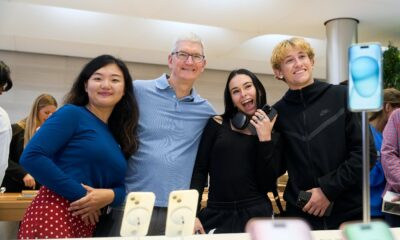 Tim Cook Apple Store