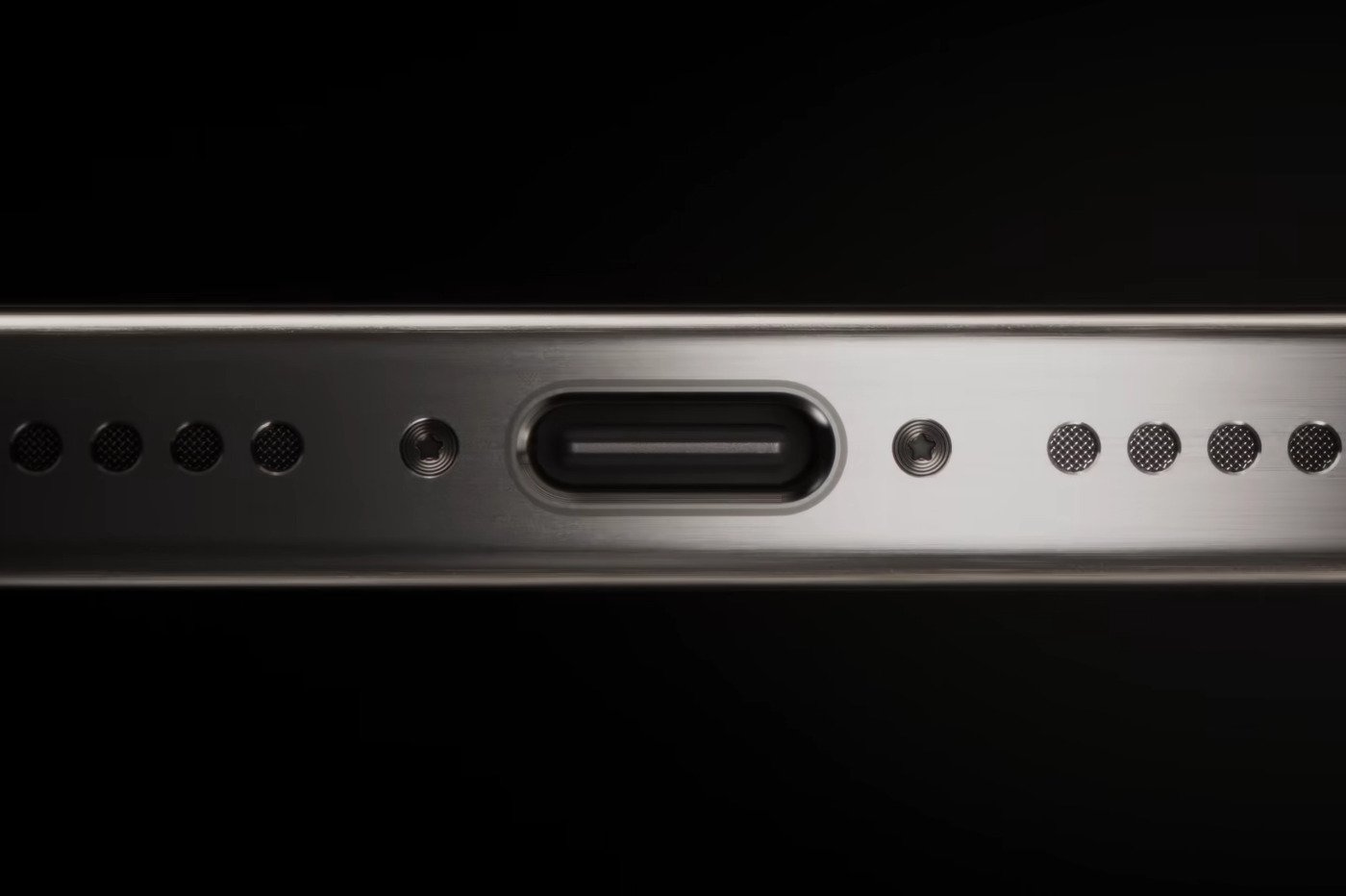 USB-C : malgré les nouveaux iPhone 15 équipés, Apple riposte