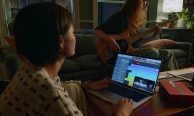 Couple MacBook Pro M3 Guitare Screenshot Scary Fast