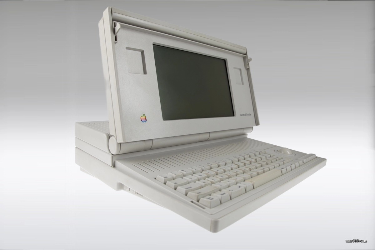 610 Macintosh Portable 1989 1