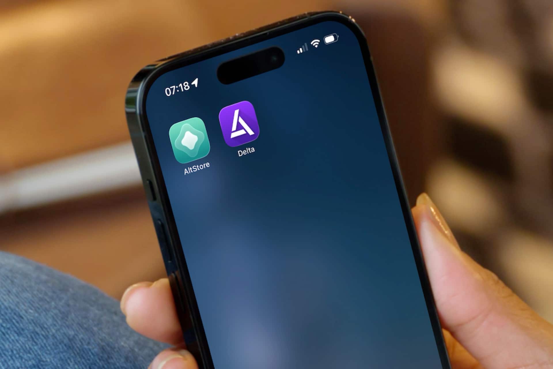 AltStore iPhone