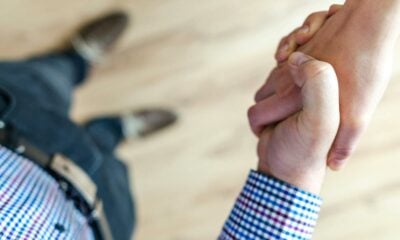 Poignée de main (2)