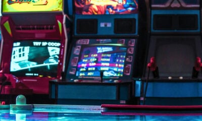 Sale arcade jeux rétro émulateur delta