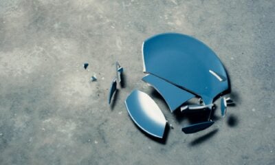 Cassé, surprise, échec