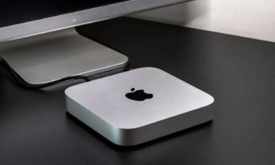 Mac mini apple posé sur bureau