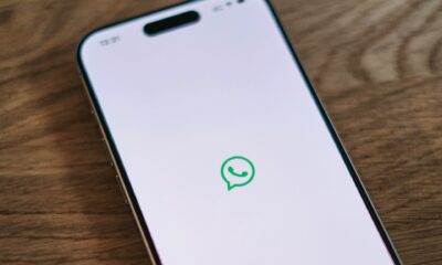 WhatsApp logo iPhone