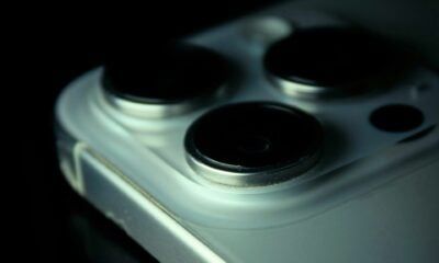 iPhone 16 Pro Max (2)