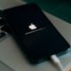 Mise à jour iPhone cable branché ios update